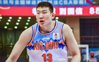 李炎哲高效表現(xiàn)：22分9籃板，6前場板，12中10。