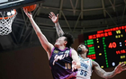6人狂砍高分，浙江隊(duì)大勝！余嘉豪內(nèi)線稱霸，楊瀚森稍顯軟弱。