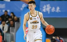 王嵐嵚戰(zhàn)1分鐘，楊鳴正常調(diào)整。