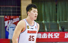 張皓嘉8中5，貢獻(xiàn)14分3板，不止三分！