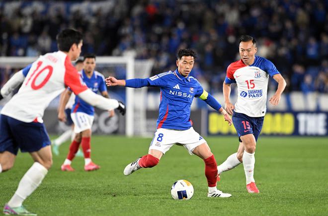 亞冠米內(nèi)羅失良機(jī)，申花三連敗橫濱0-1