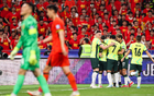 國足1-0失利，印尼升至第4，下輪輸則淘汰。