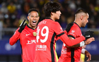 中超積分榜：衛(wèi)冕冠軍失分，浙江大勝，云南3-4深圳。