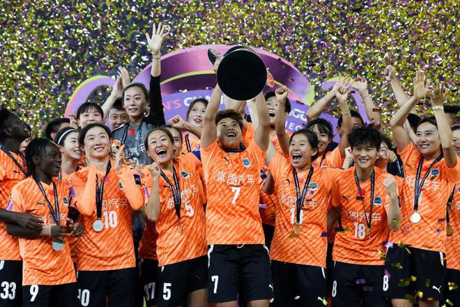 鄂媒：武漢女足三連勝，征戰(zhàn)全國賽程。